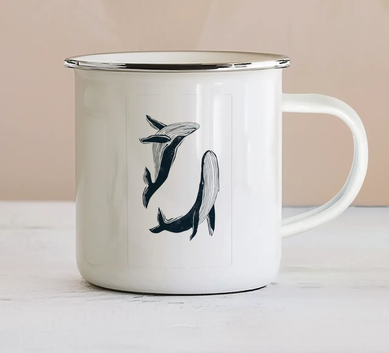 Balene tazza in smalto da Indigo Rain