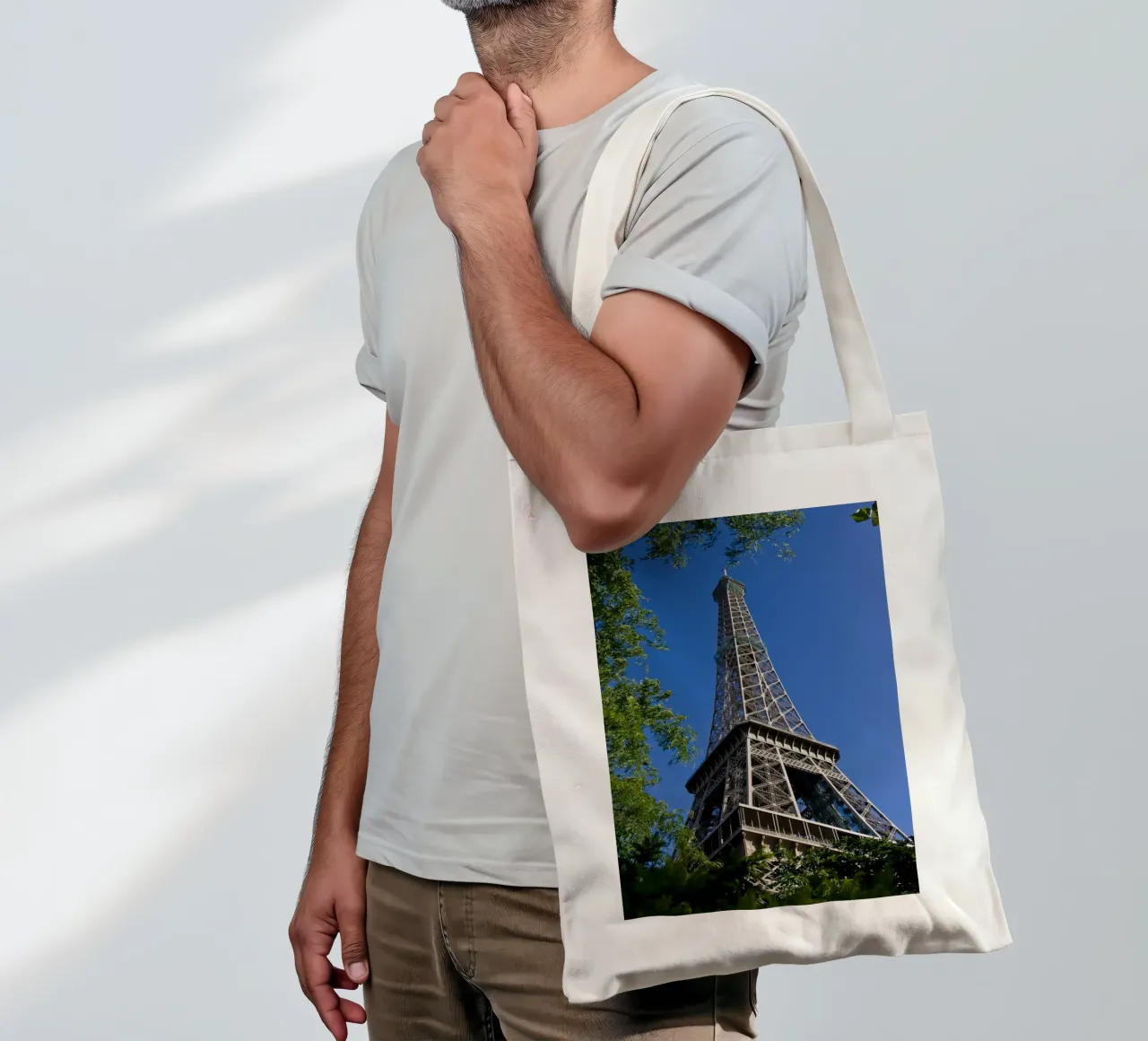 Eiffel Tower borsa in juta da Alexey