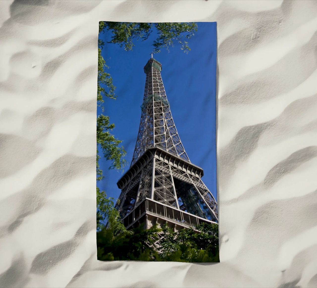 Eiffel Tower telo mare da Alexey