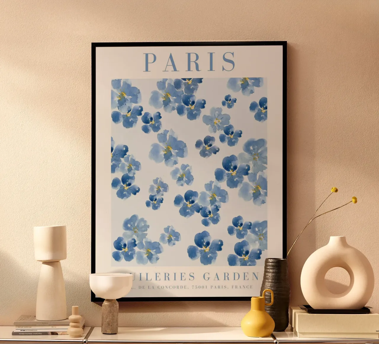 Stampa floreale di Parigi poster da Bella Studio