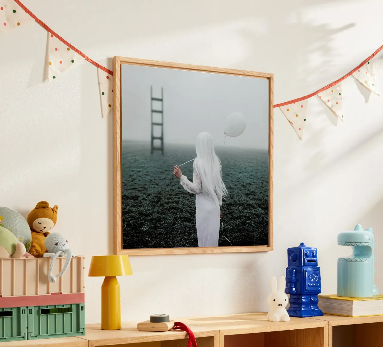 All White plexiglass da Jovana Rikalo