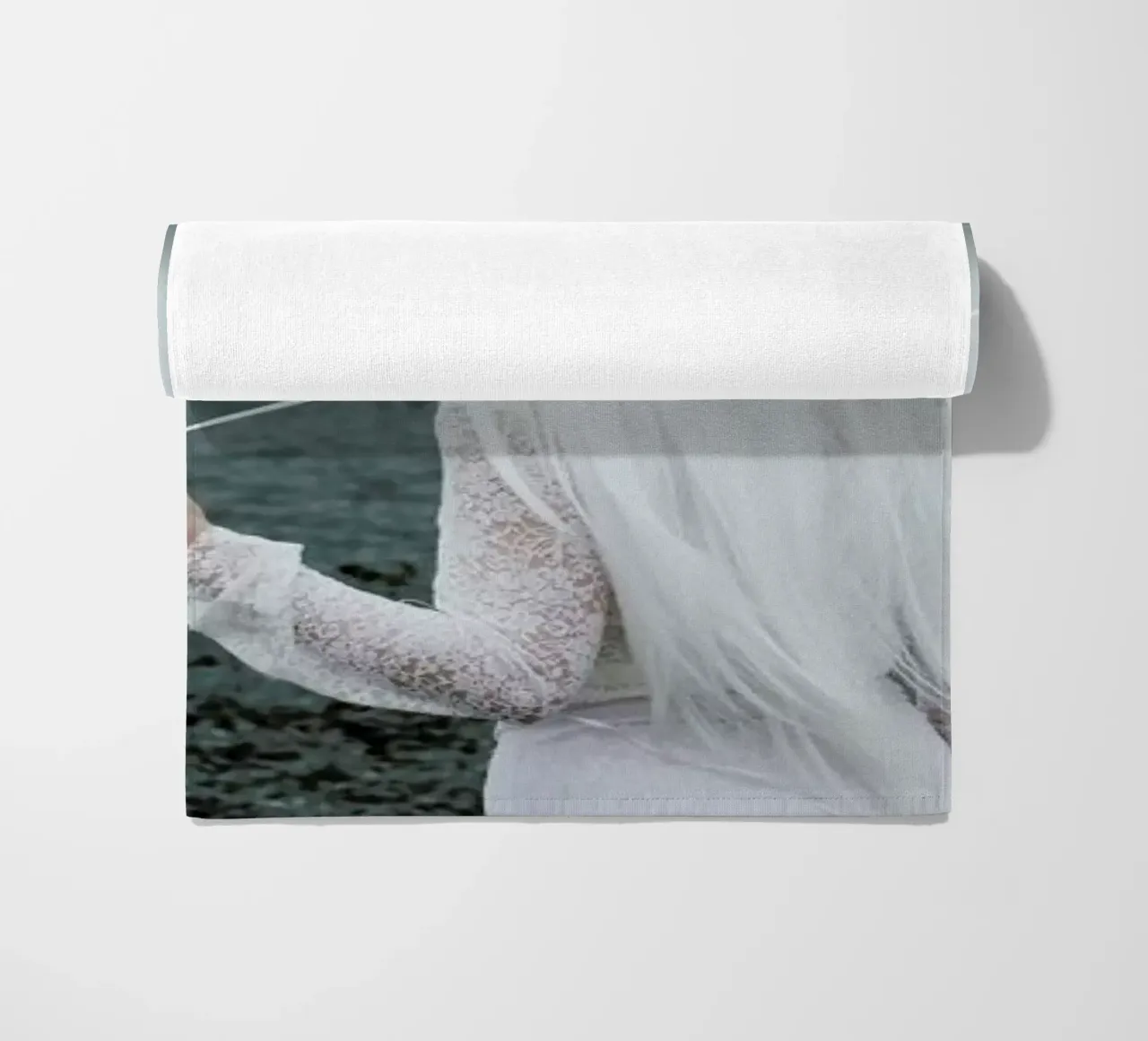 All White telo mare da Jovana Rikalo