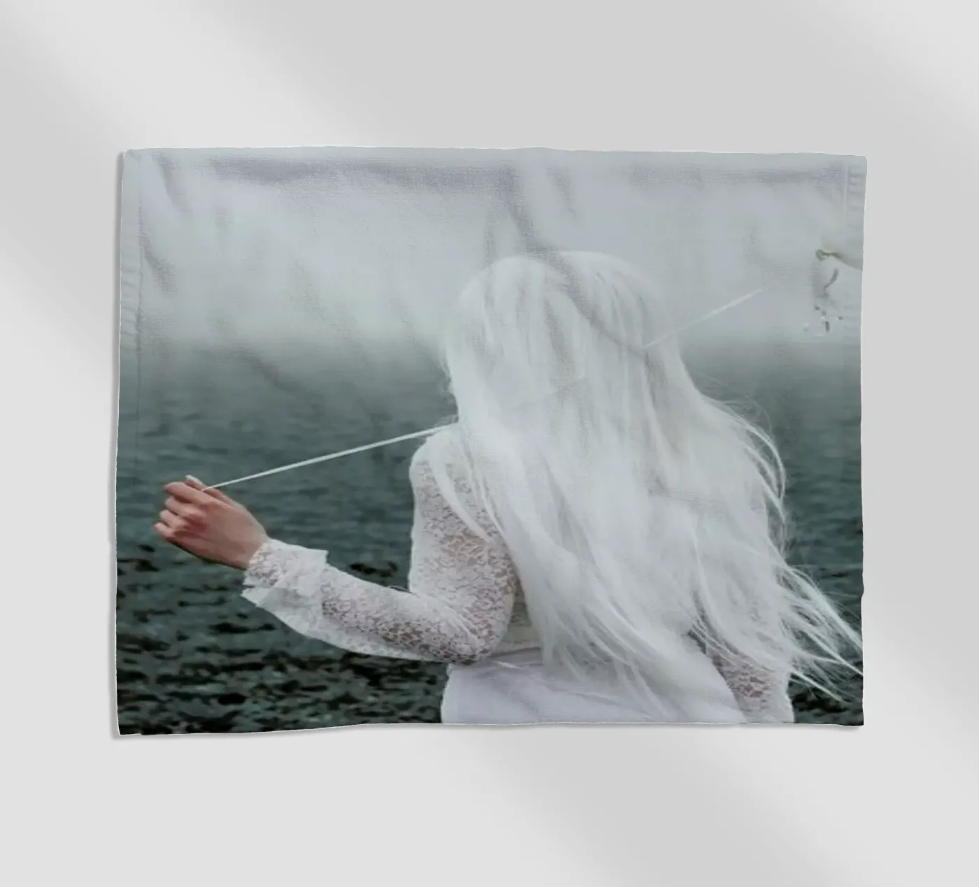 All White telo mare da Jovana Rikalo