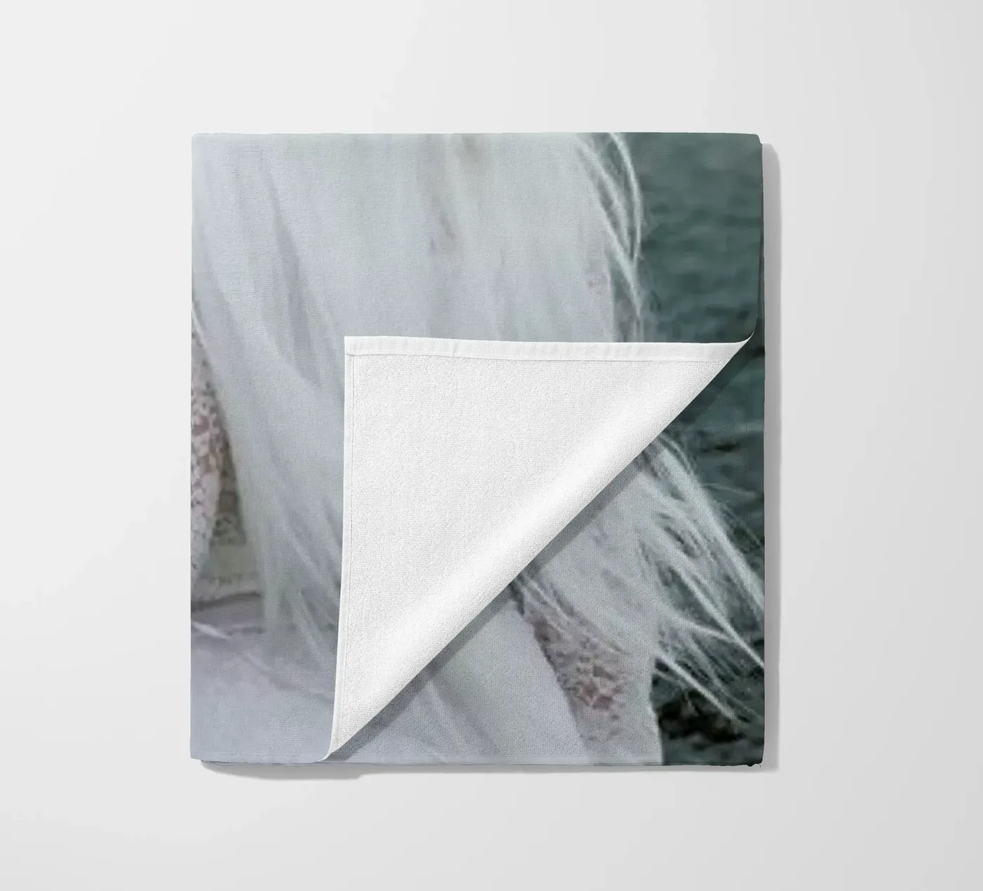 All White telo mare da Jovana Rikalo