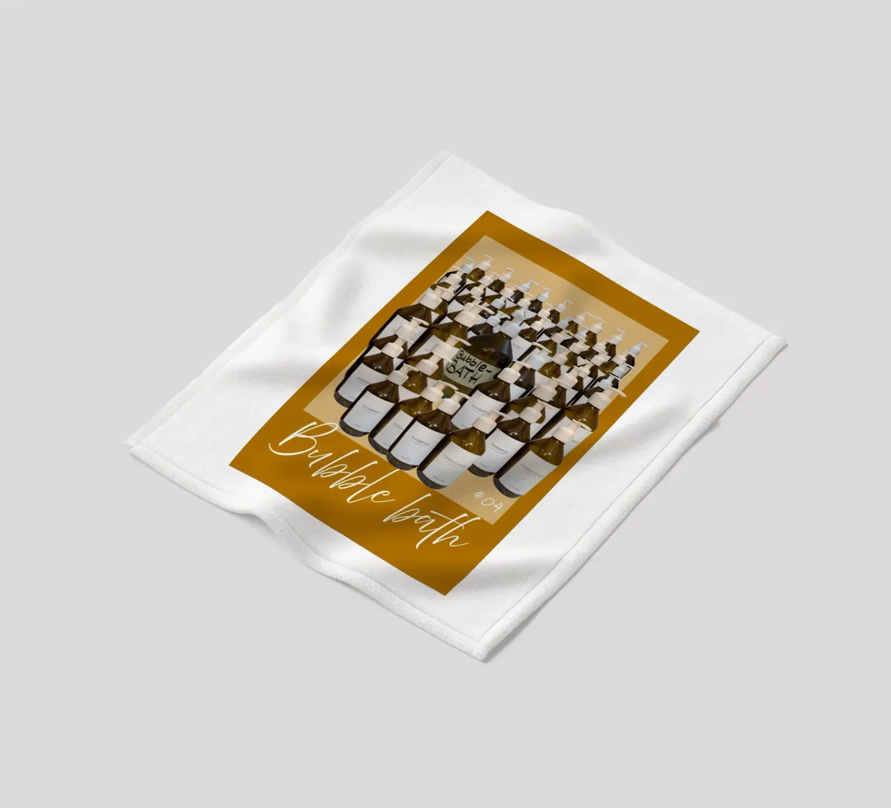 bagnoschiuma #4 coperta in pile da words-in-frames