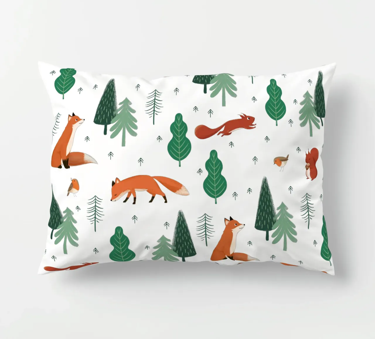 Waldtiere Muster decorative cushion by VIERUNDFÜNFZIG