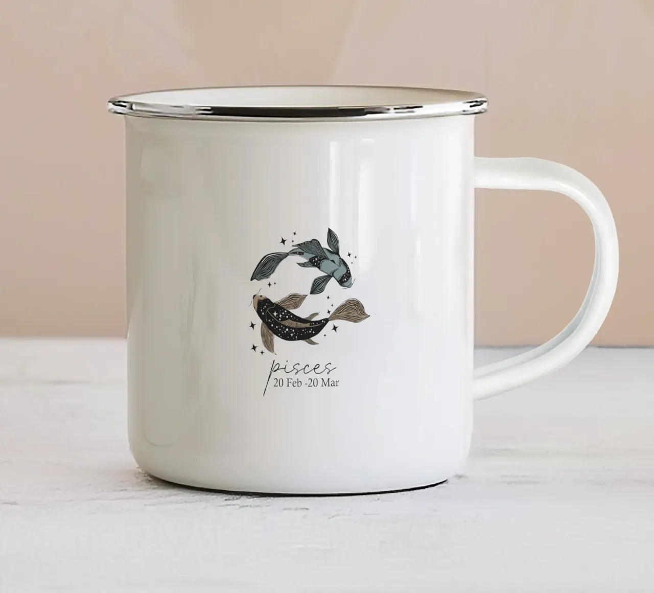 Design retrò Pesces tazza in smalto da Indigo Rain
