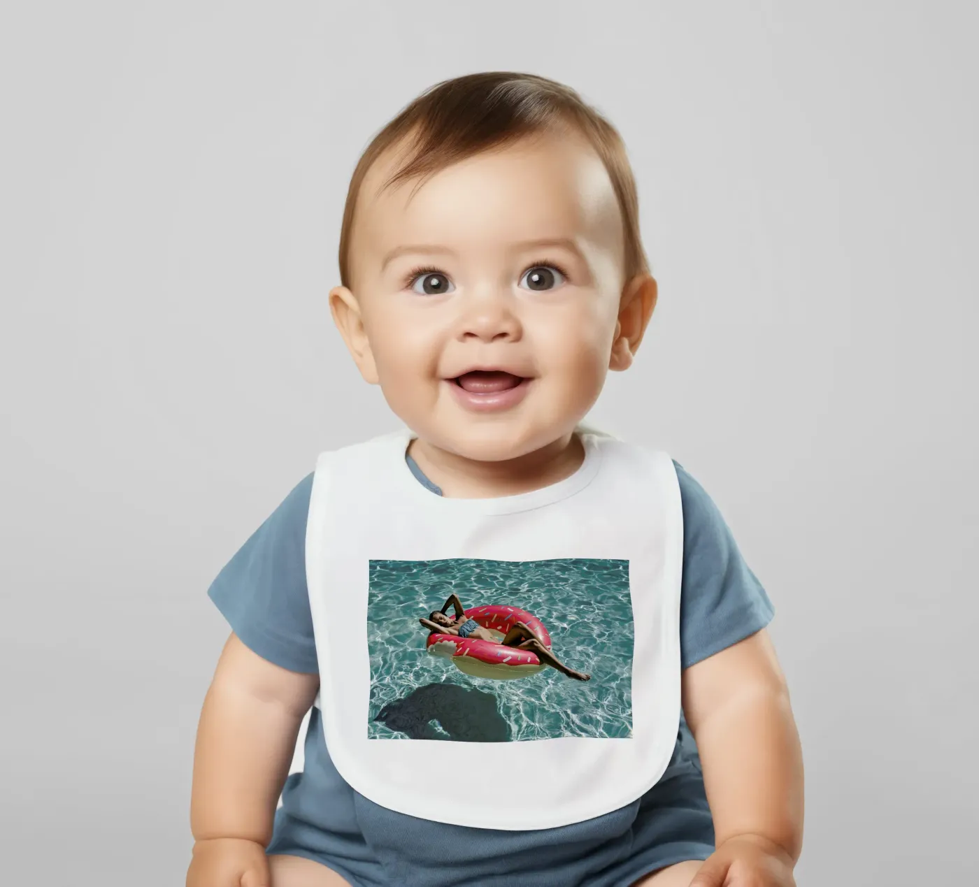 Pool Affairs bavaglino da Marie Bärsch