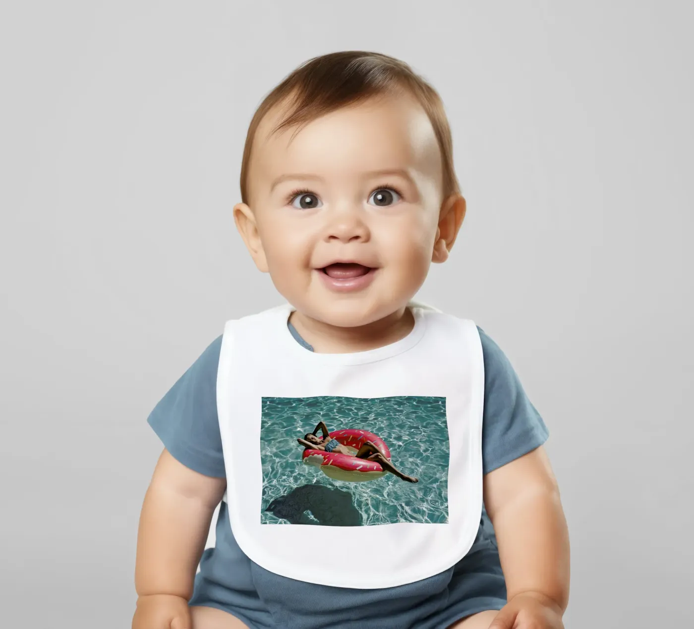 Pool Affairs bavaglino da Marie Bärsch