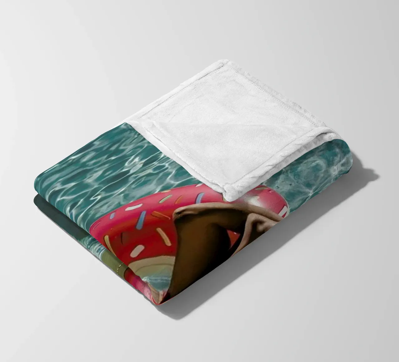 Pool Affairs product.type.blanket-fleece common.byCreator Marie Bärsch