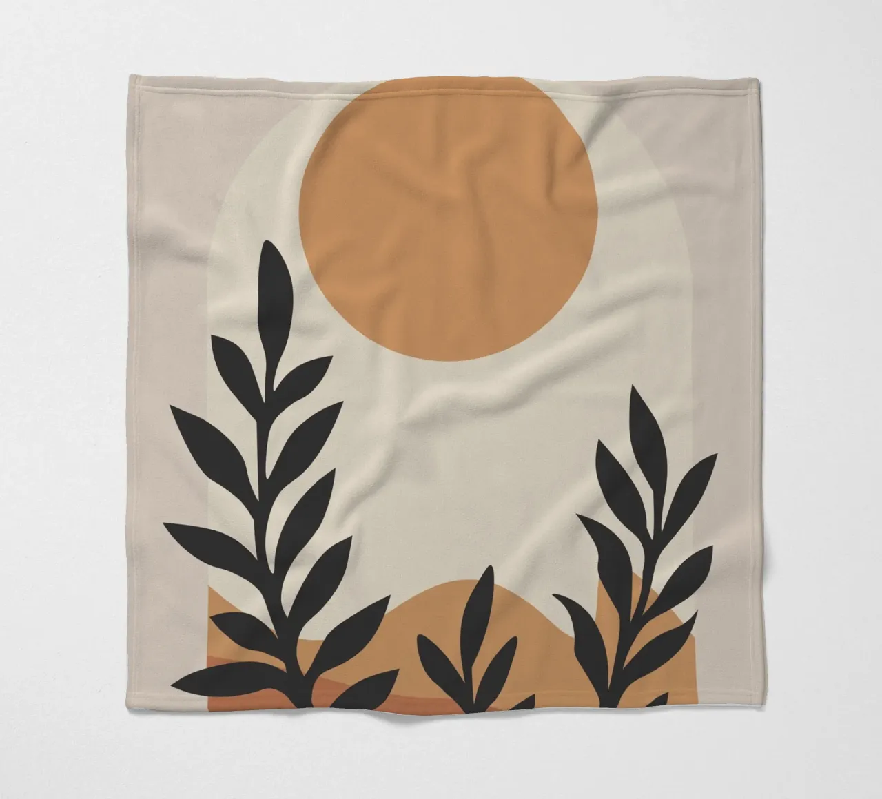 Earthly hills and a large muted sun fleecedeken van LisaArtes