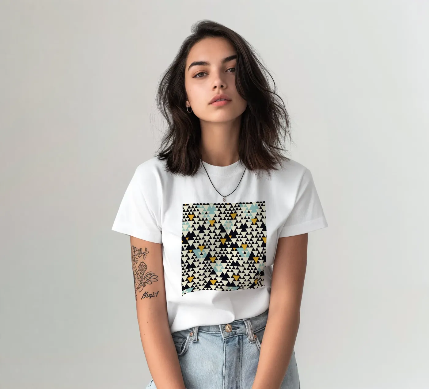 Pattern 3 t-shirt van Florent Bodart
