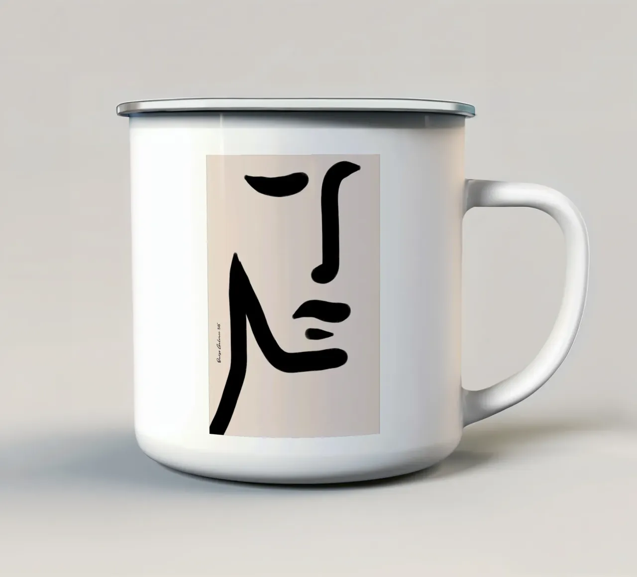 Fragmented Beauty tazza in smalto da Mike Leymi