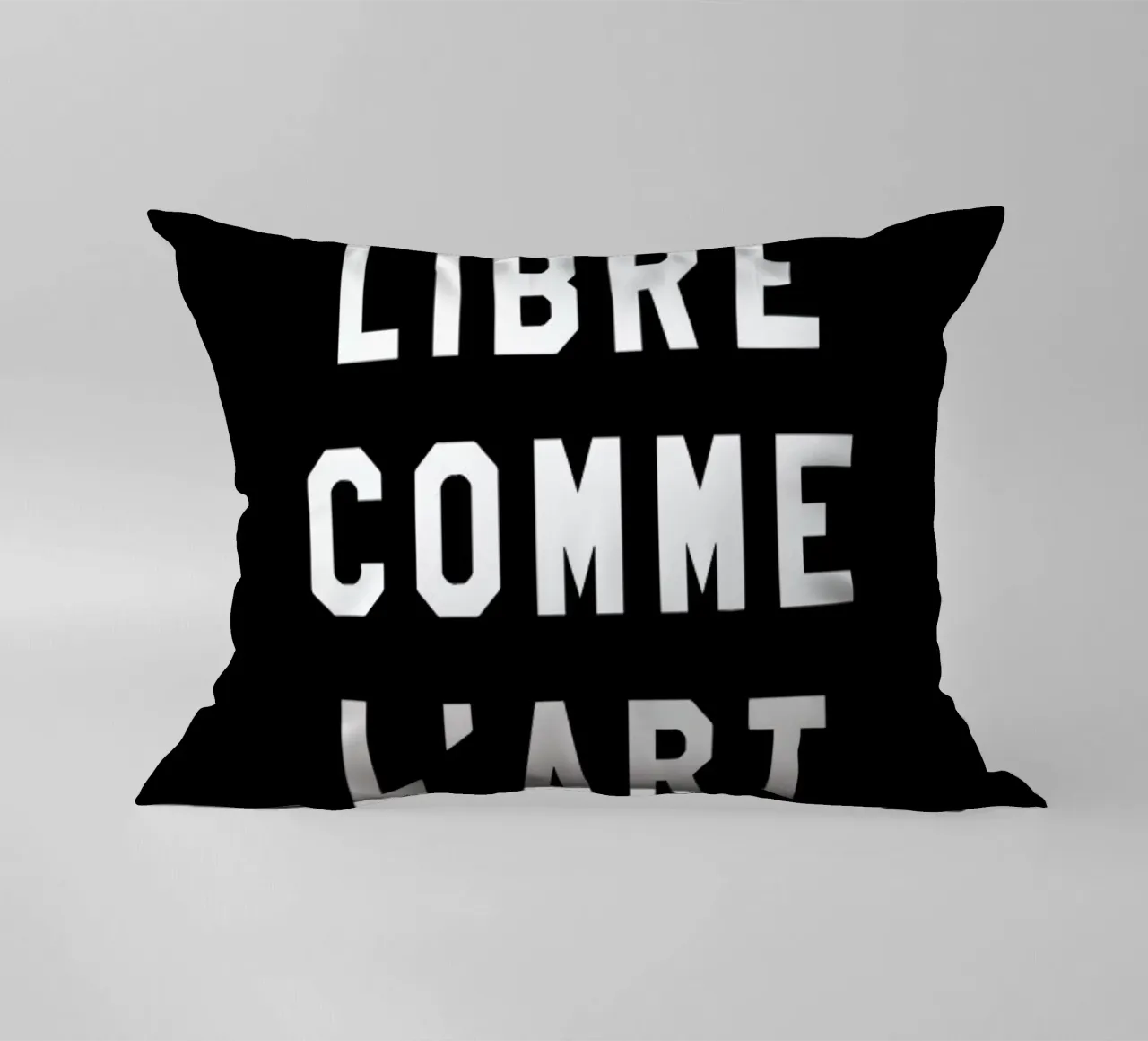Libre Comme L'Art Black cuscino da FRAICHE