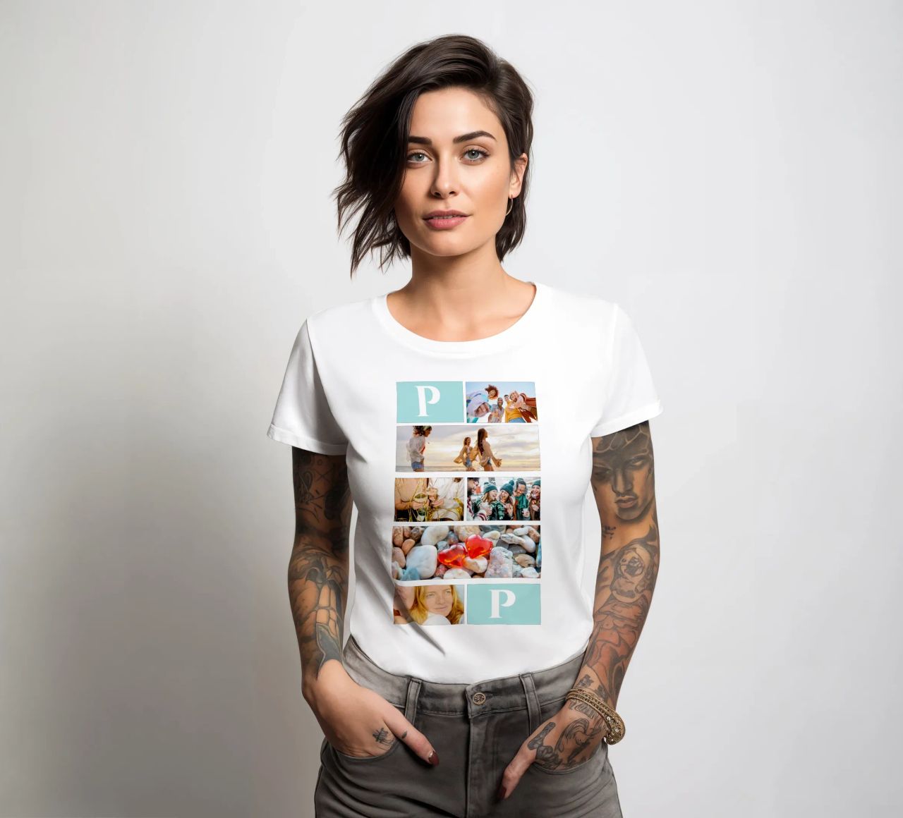 Personalisierte Collage: Fotos und Monogramm einfach hinzufügen Frauen T-Shirt von Studio Patruschka