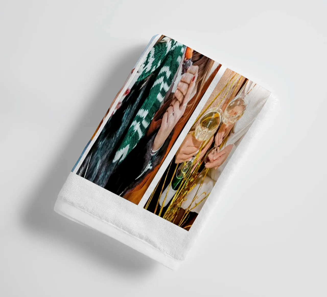 Collage personnalisé : Ajoutez facilement des photos et un monogramme serviette de bain de Studio Patruschka