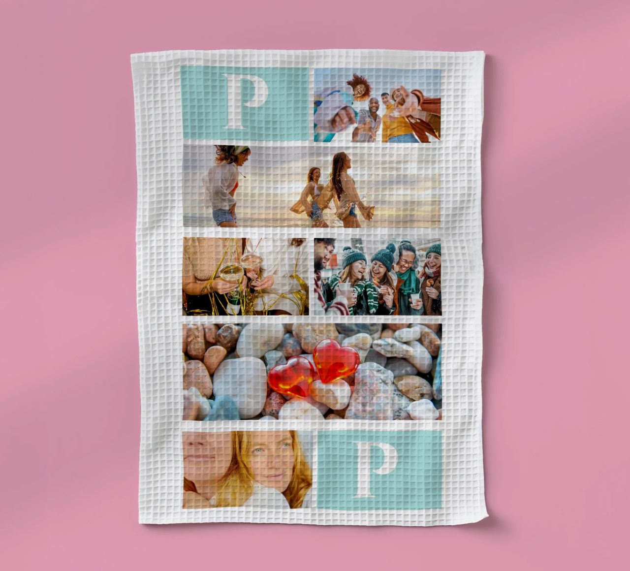 Personalisierte Collage: Fotos und Monogramm einfach hinzufügen Geschirrtuch von Studio Patruschka
