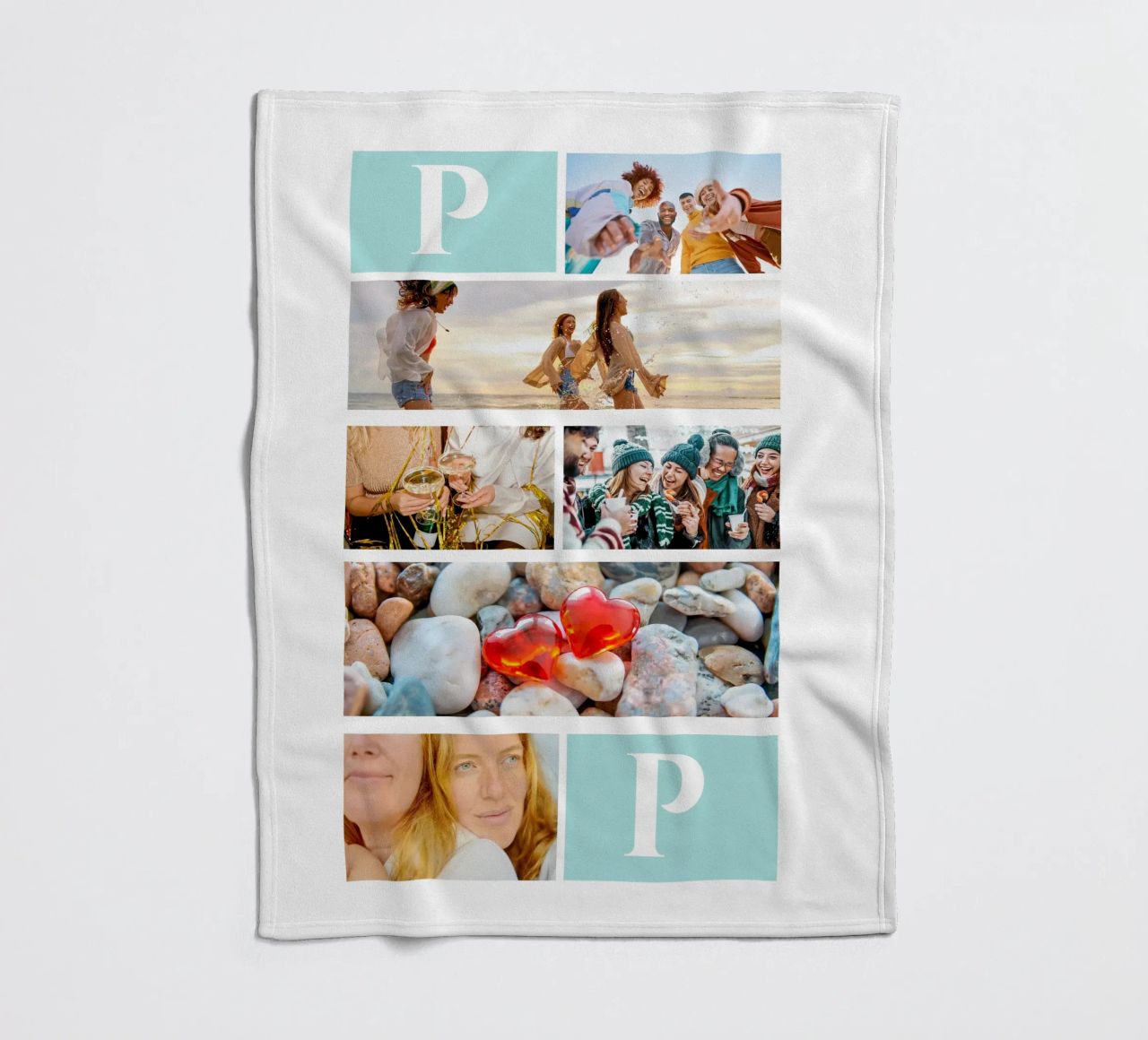 Personalisierte Collage: Fotos und Monogramm einfach hinzufügen Fleecedecke von Studio Patruschka