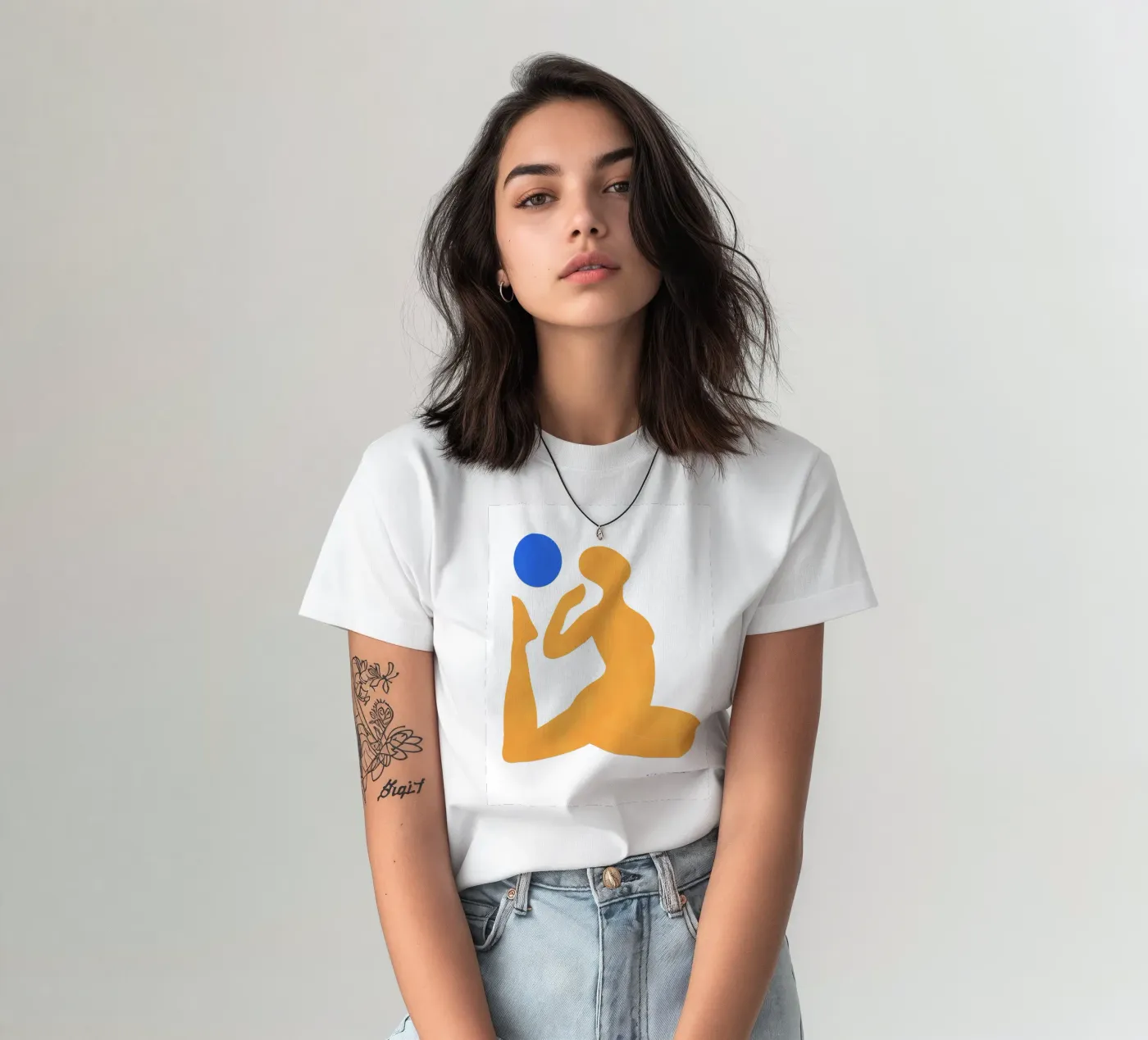 Patchwork Glow t-shirt van Mike Leymi