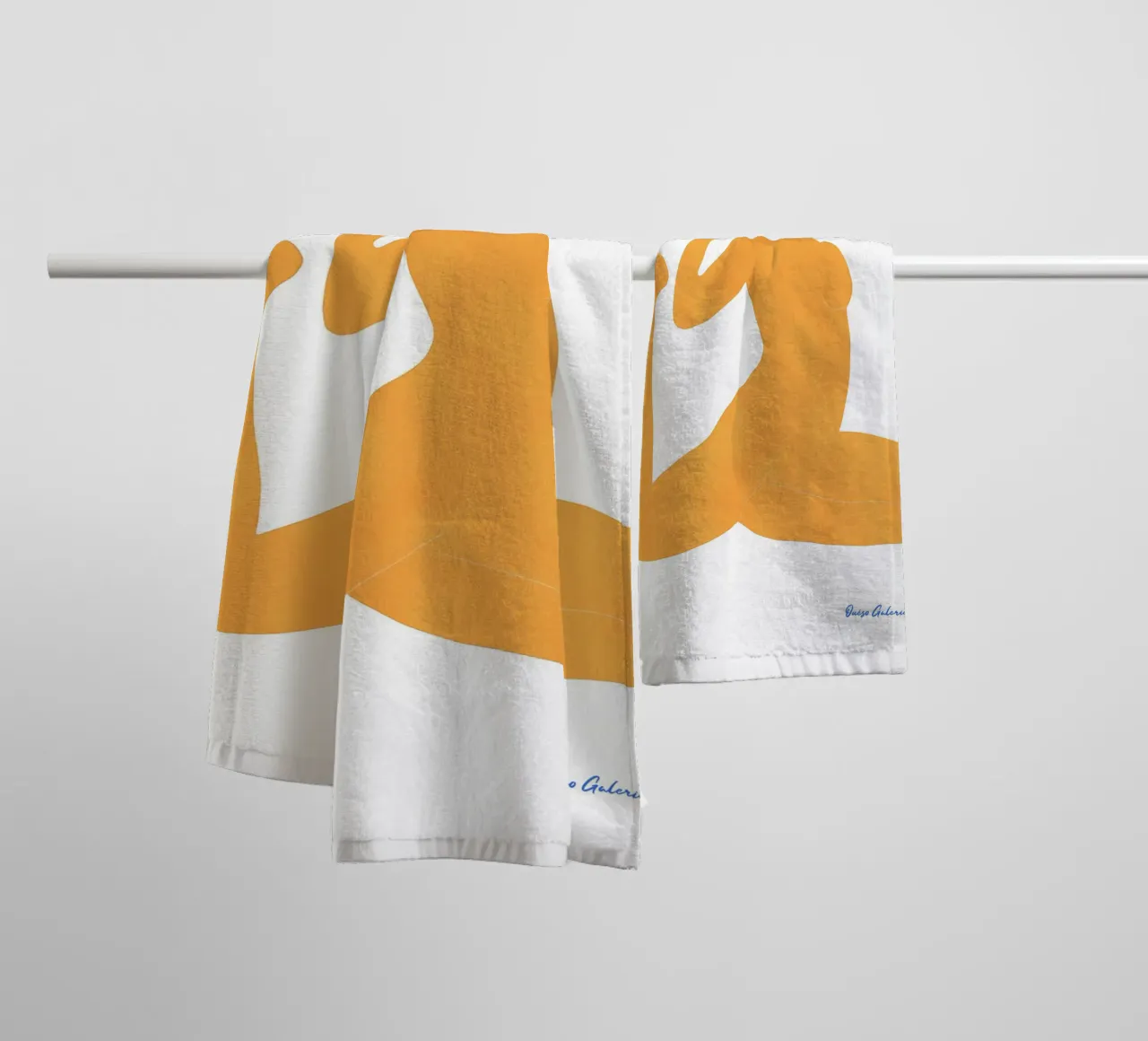 Patchwork Glow asciugamano da bagno da Mike Leymi