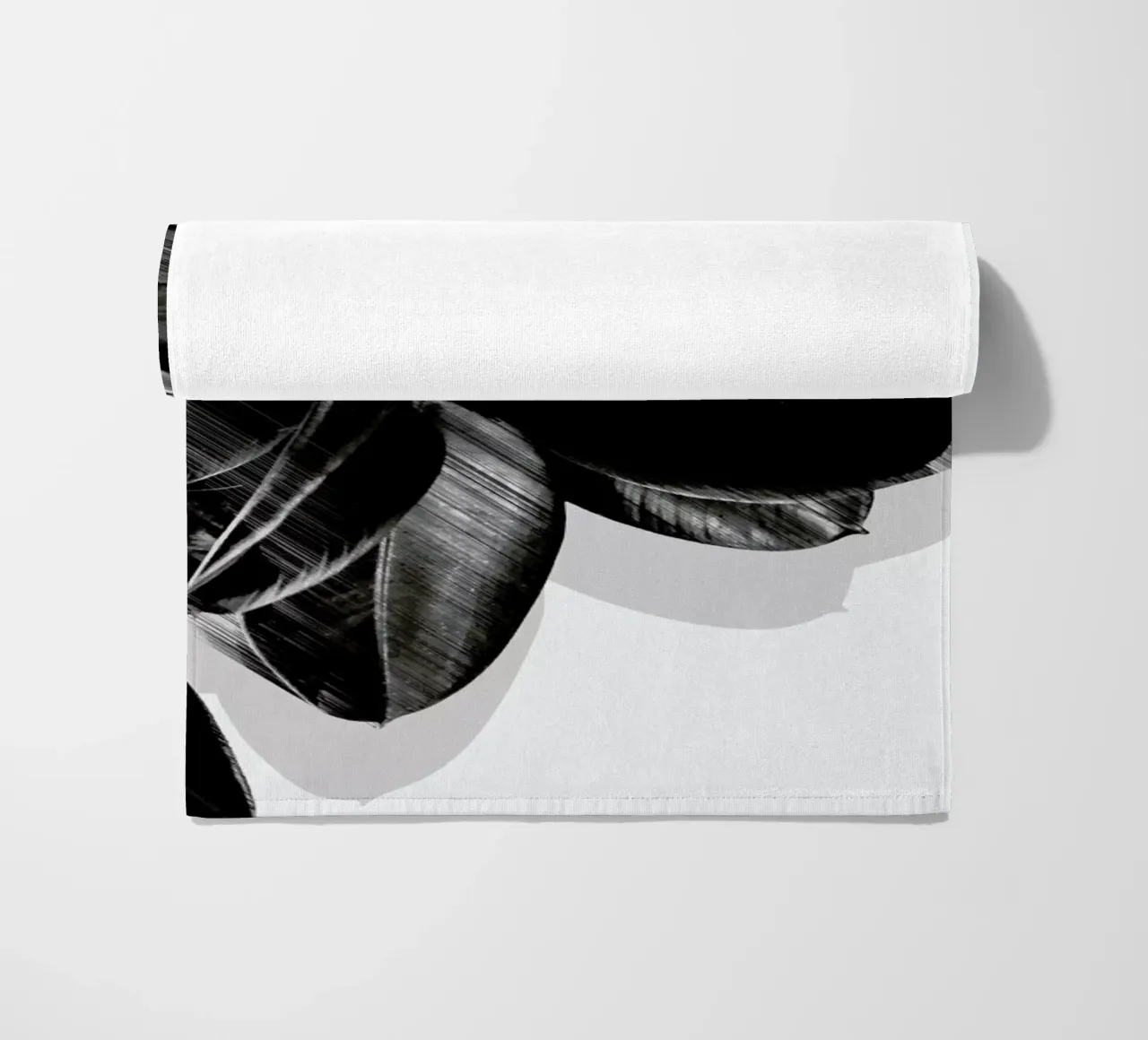 We Crush telo mare da Adam Priester