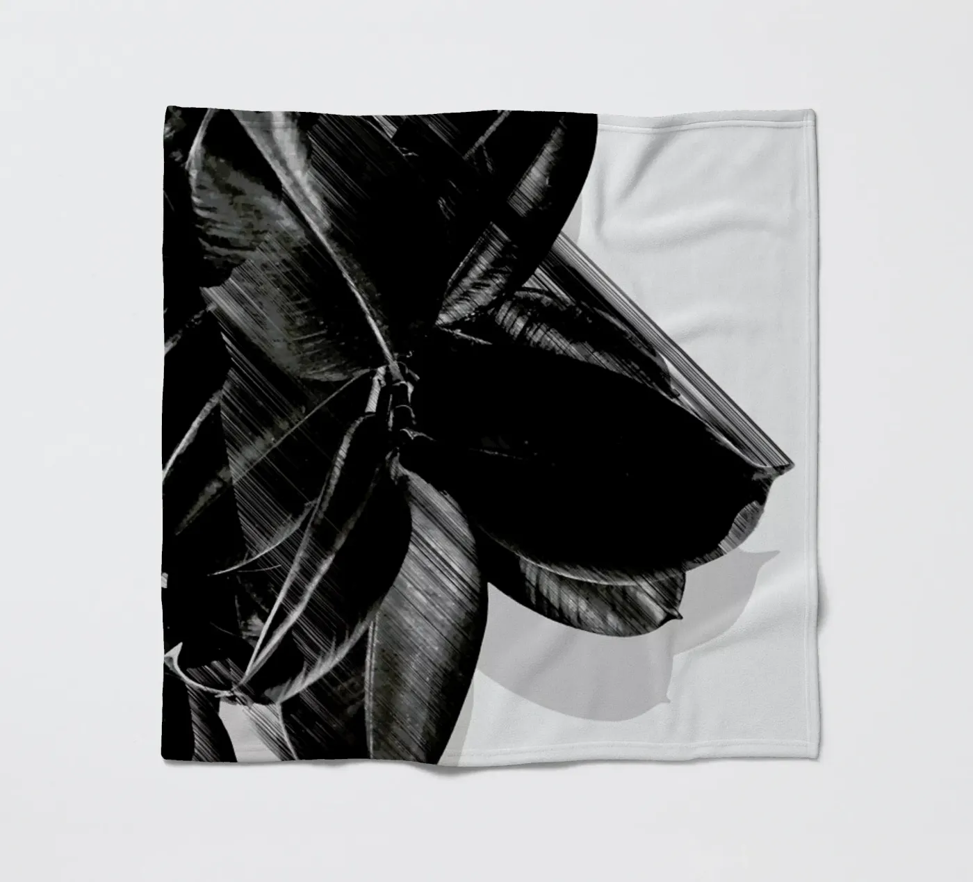 We Crush Fleecedecke von Adam Priester