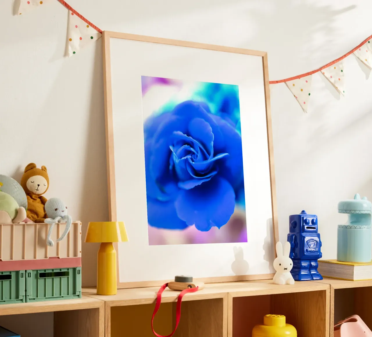 Flora 10 poster da rafael campezato