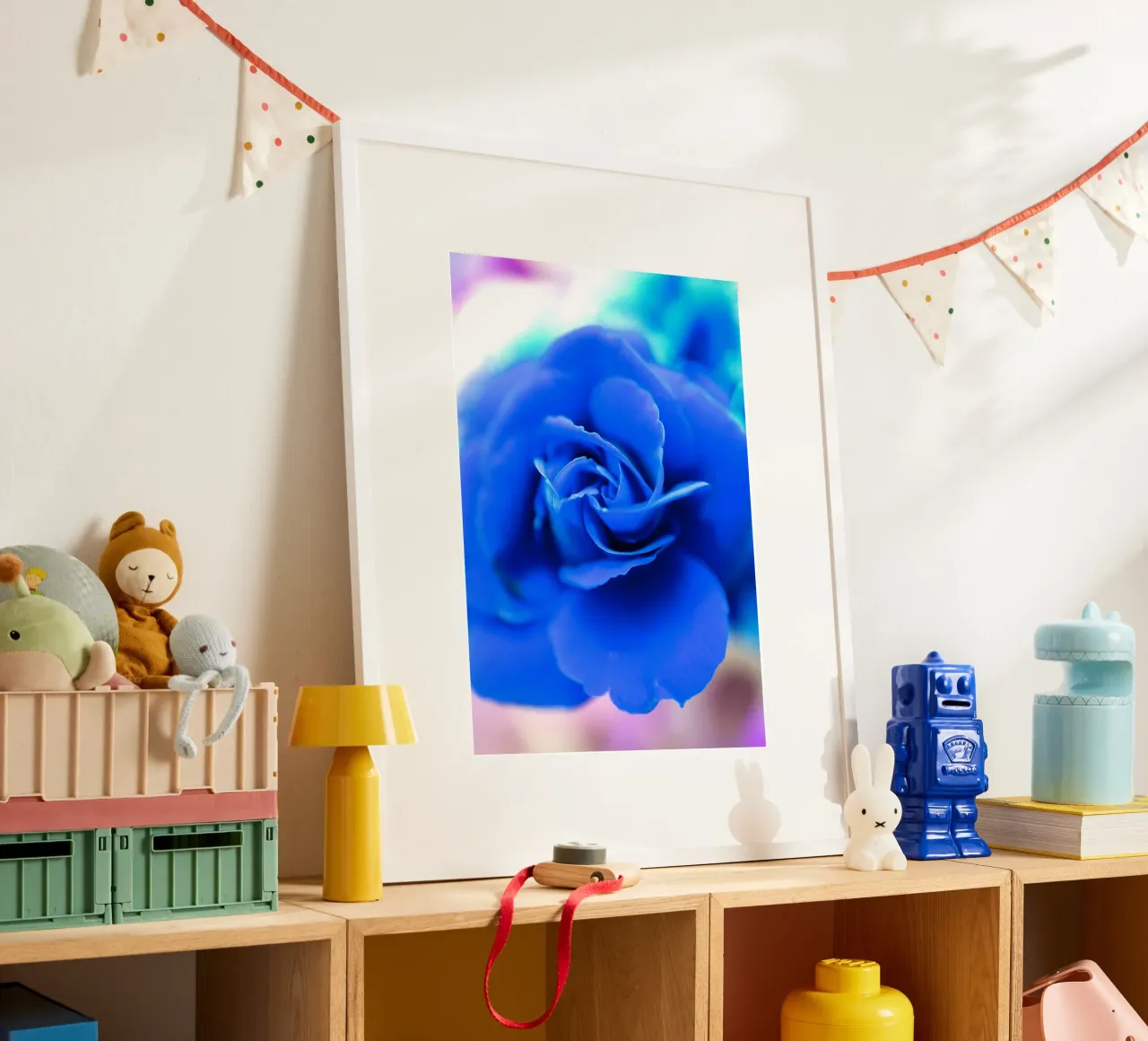 Flora 10 poster da rafael campezato