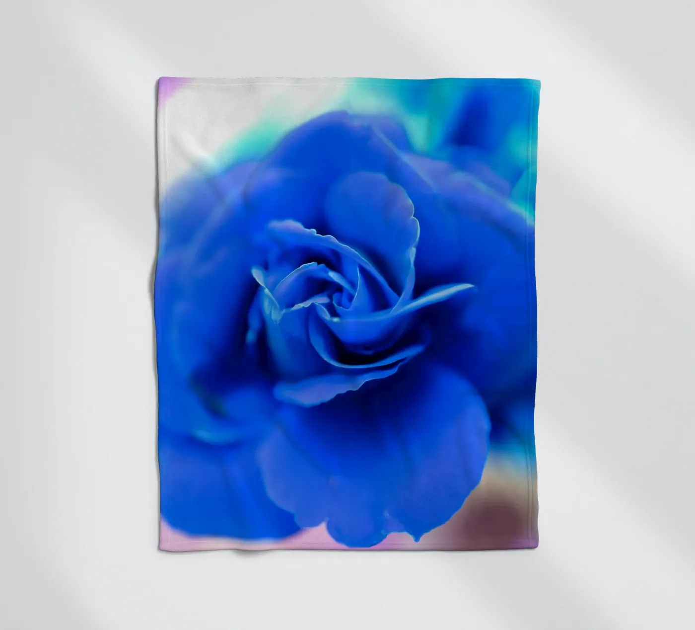 Flora 10 Fleecedecke von rafael campezato