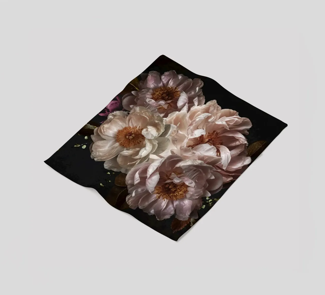 Bouquet di peonie vintage di mezzanotte coperta in pile da Flower Garden - Uta Naumann