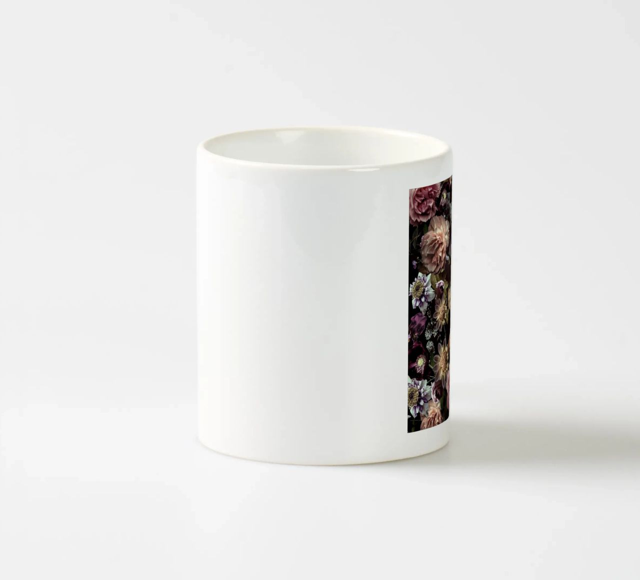 Signora con l'ermellino - Adattamento floreale tazza in ceramica da Flower Garden - Uta Naumann