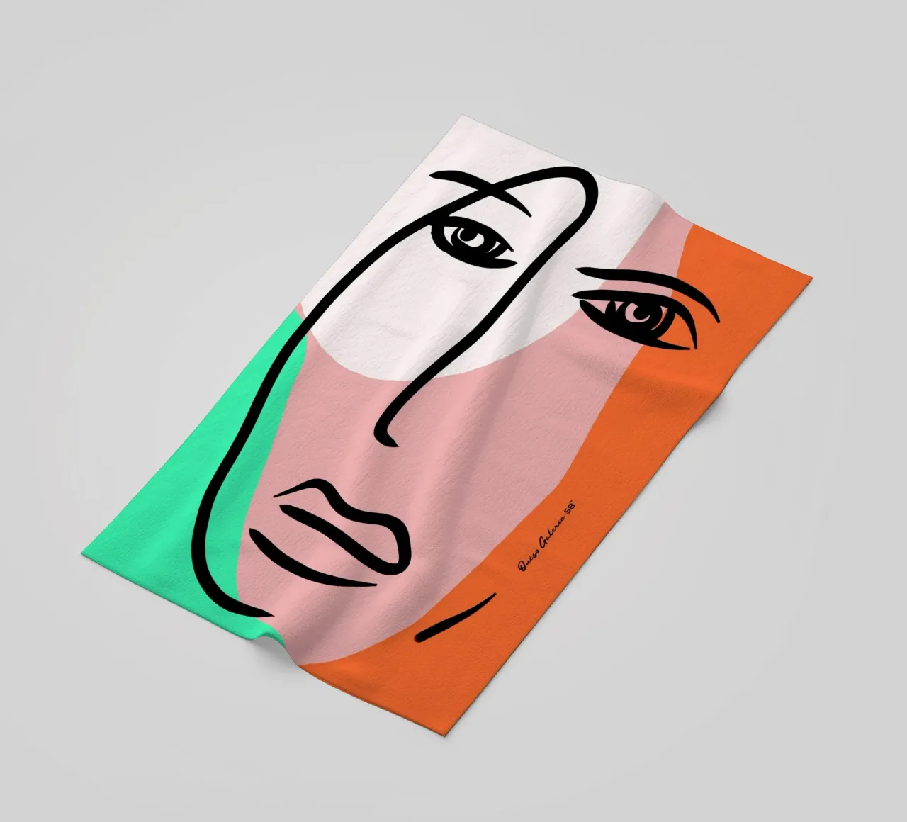 Shape Mosaic telo mare da Mike Leymi