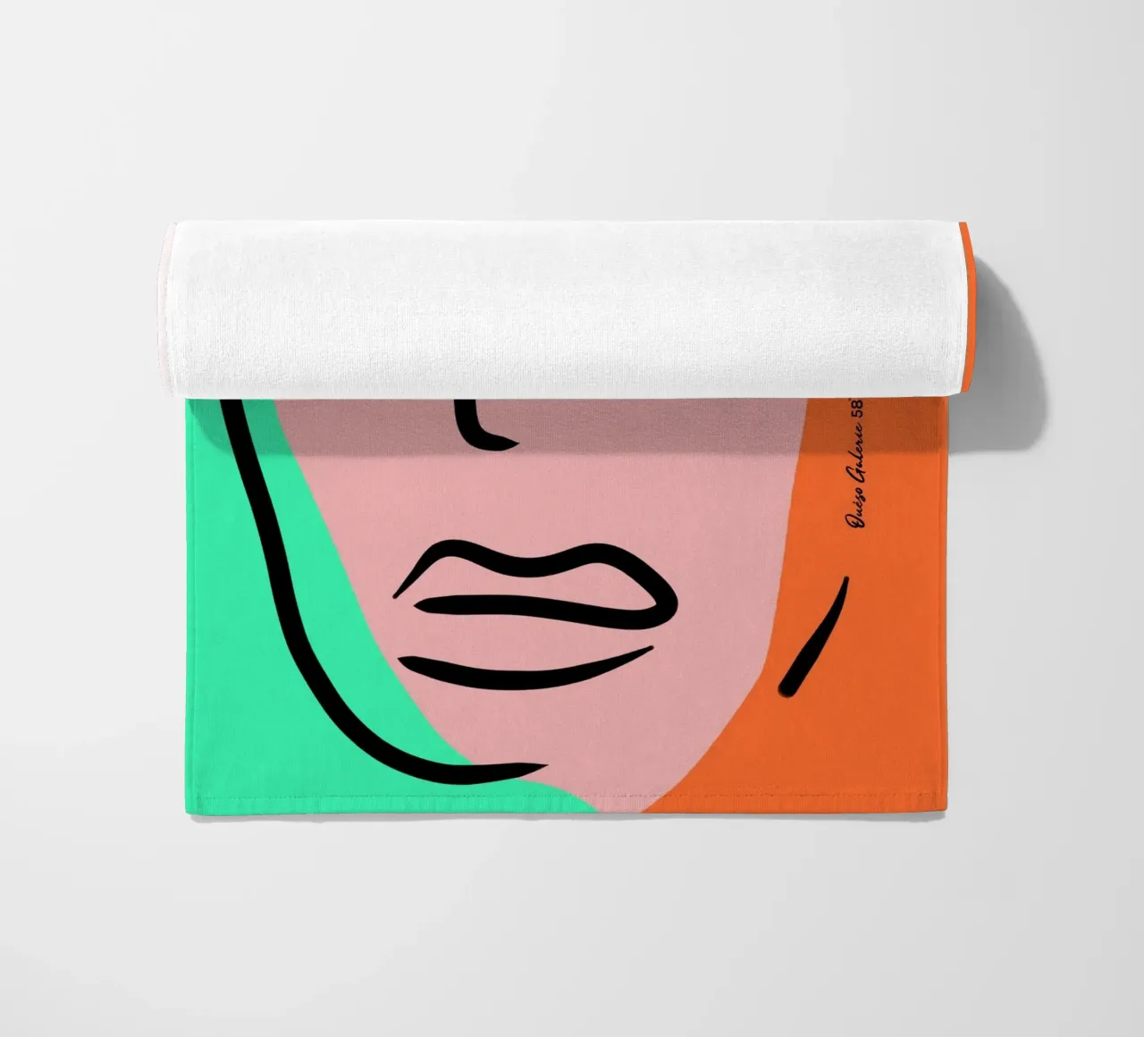 Shape Mosaic telo mare da Mike Leymi