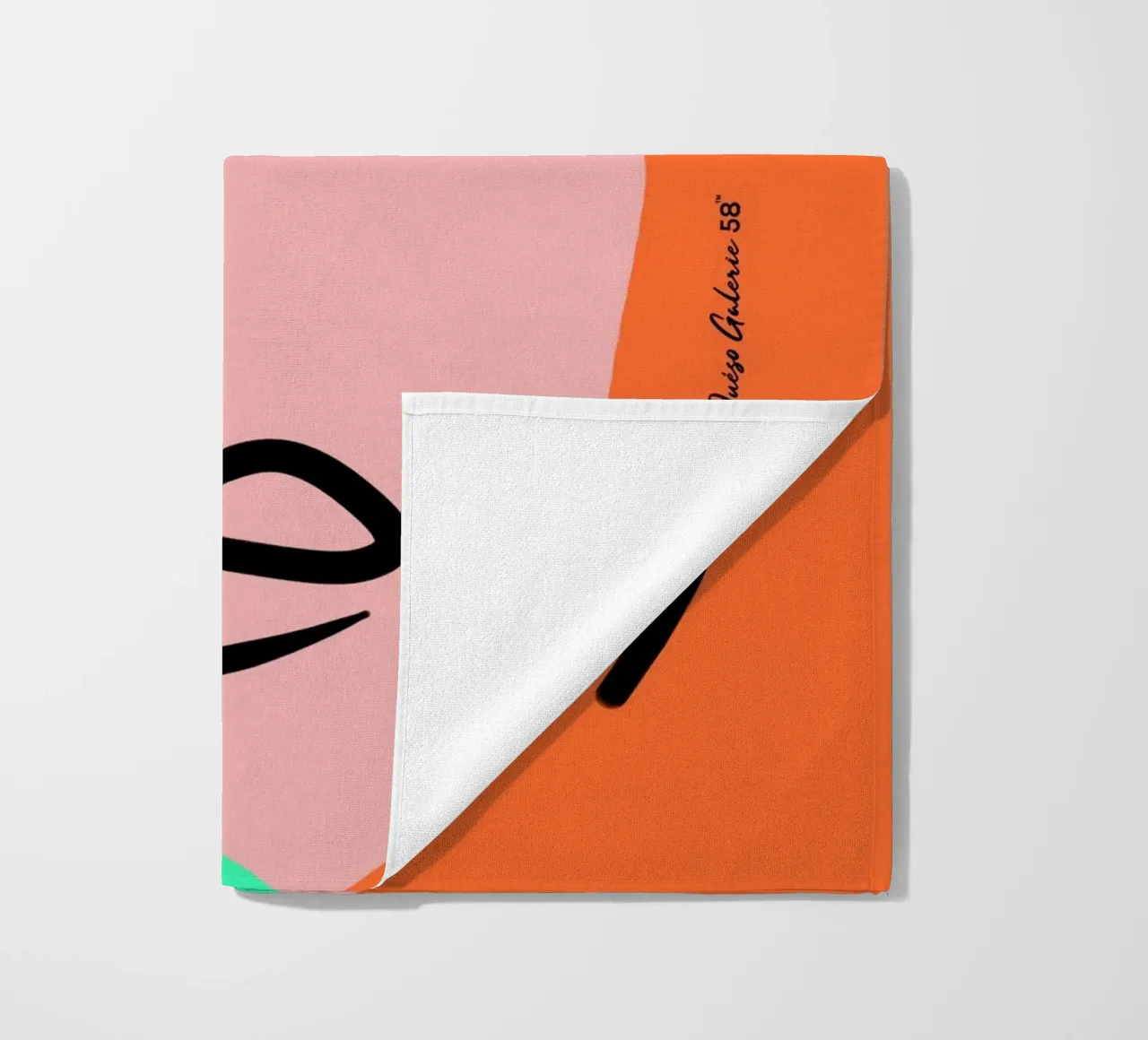 Shape Mosaic telo mare da Mike Leymi