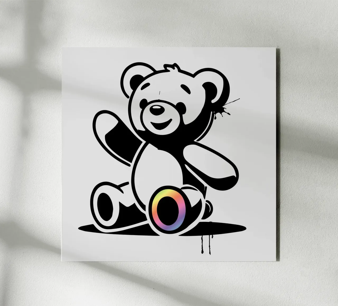 Orsetto a stencil con accenti arcobaleno alluminio dibond da namosh
