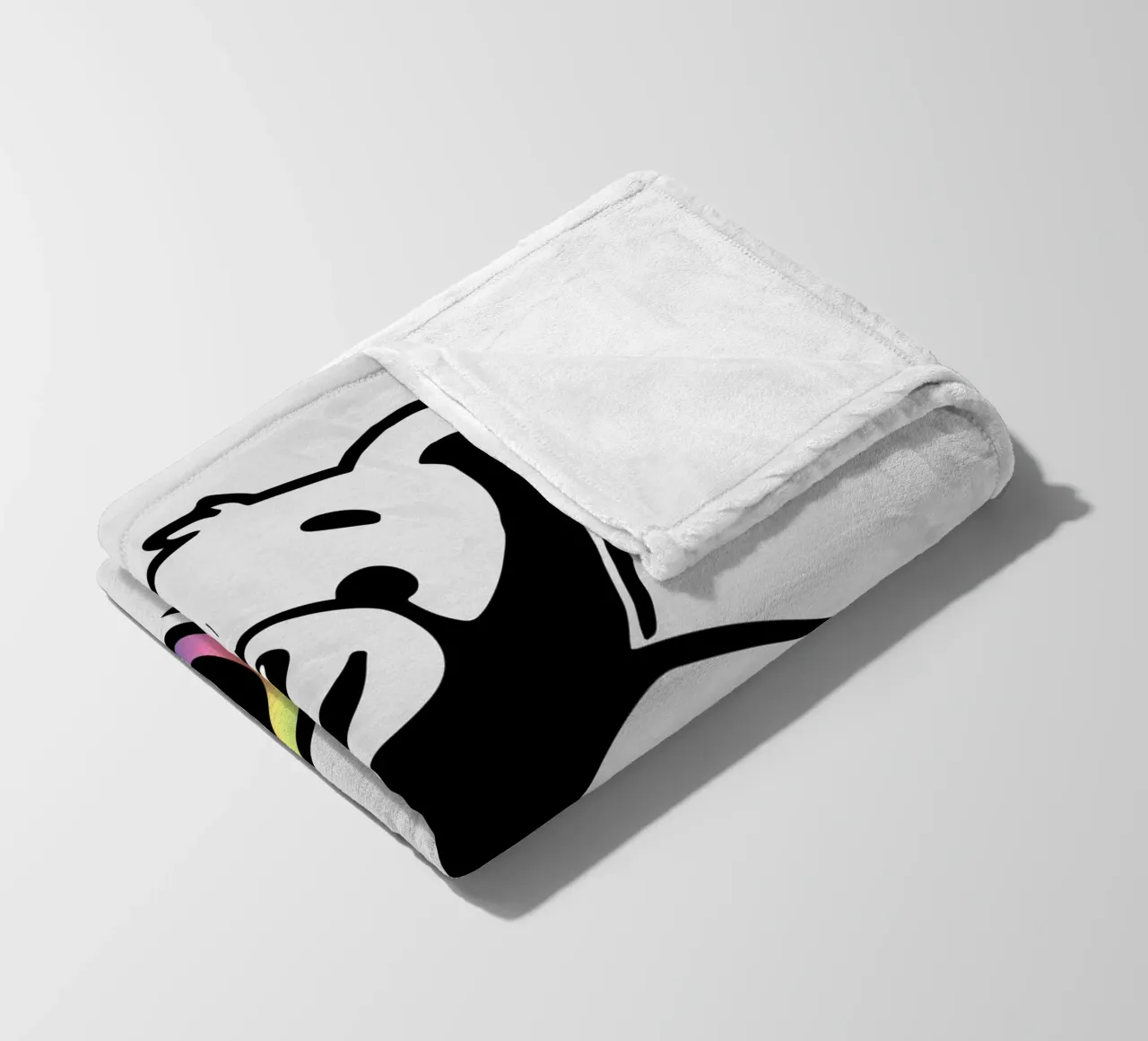 Orsetto a stencil con accenti arcobaleno coperta in pile da namosh