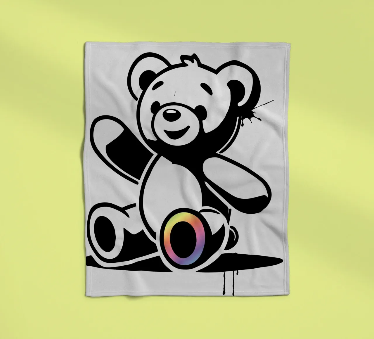 Orsetto a stencil con accenti arcobaleno coperta in pile da namosh