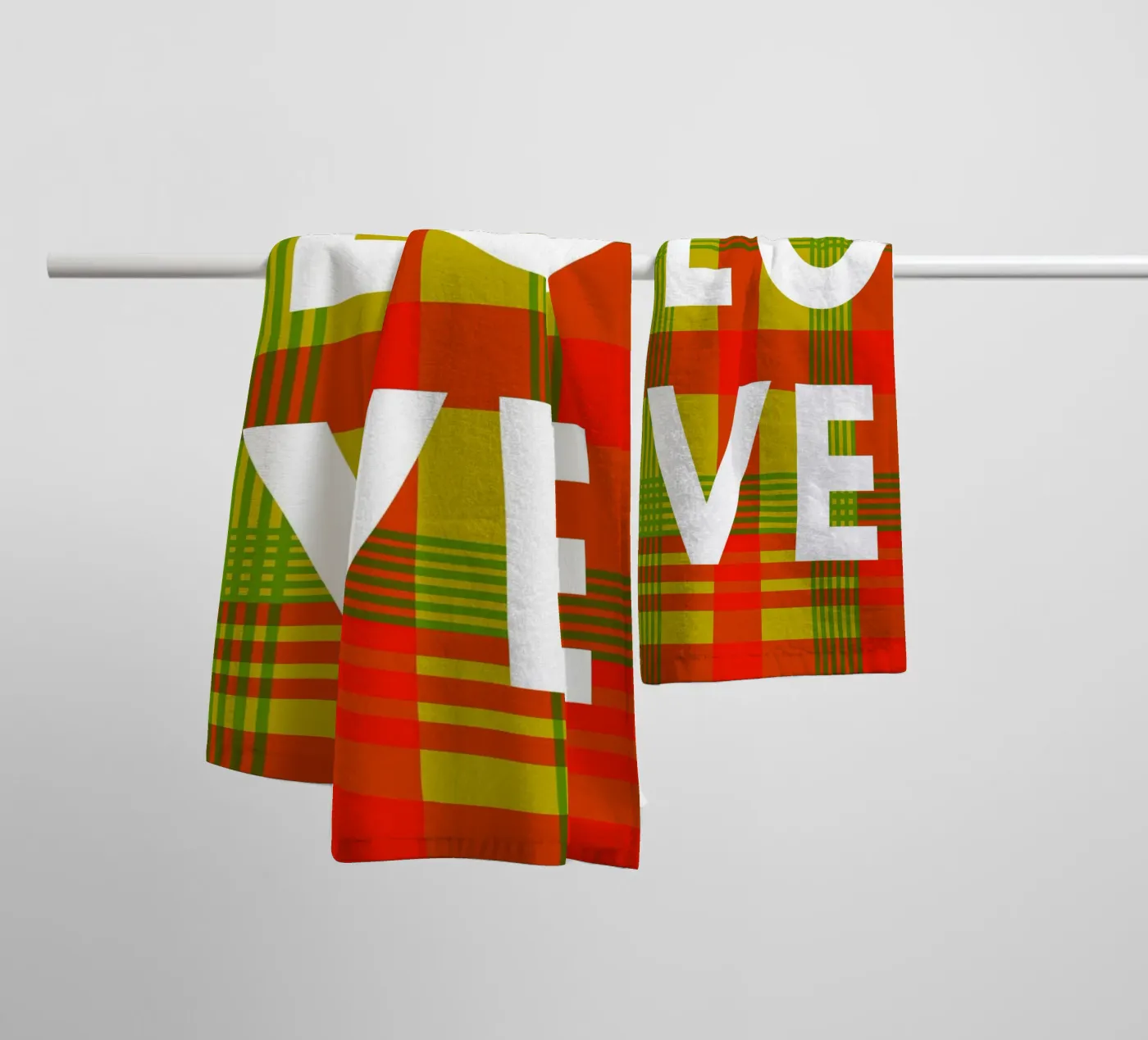 Love towel by Mathudace Créas