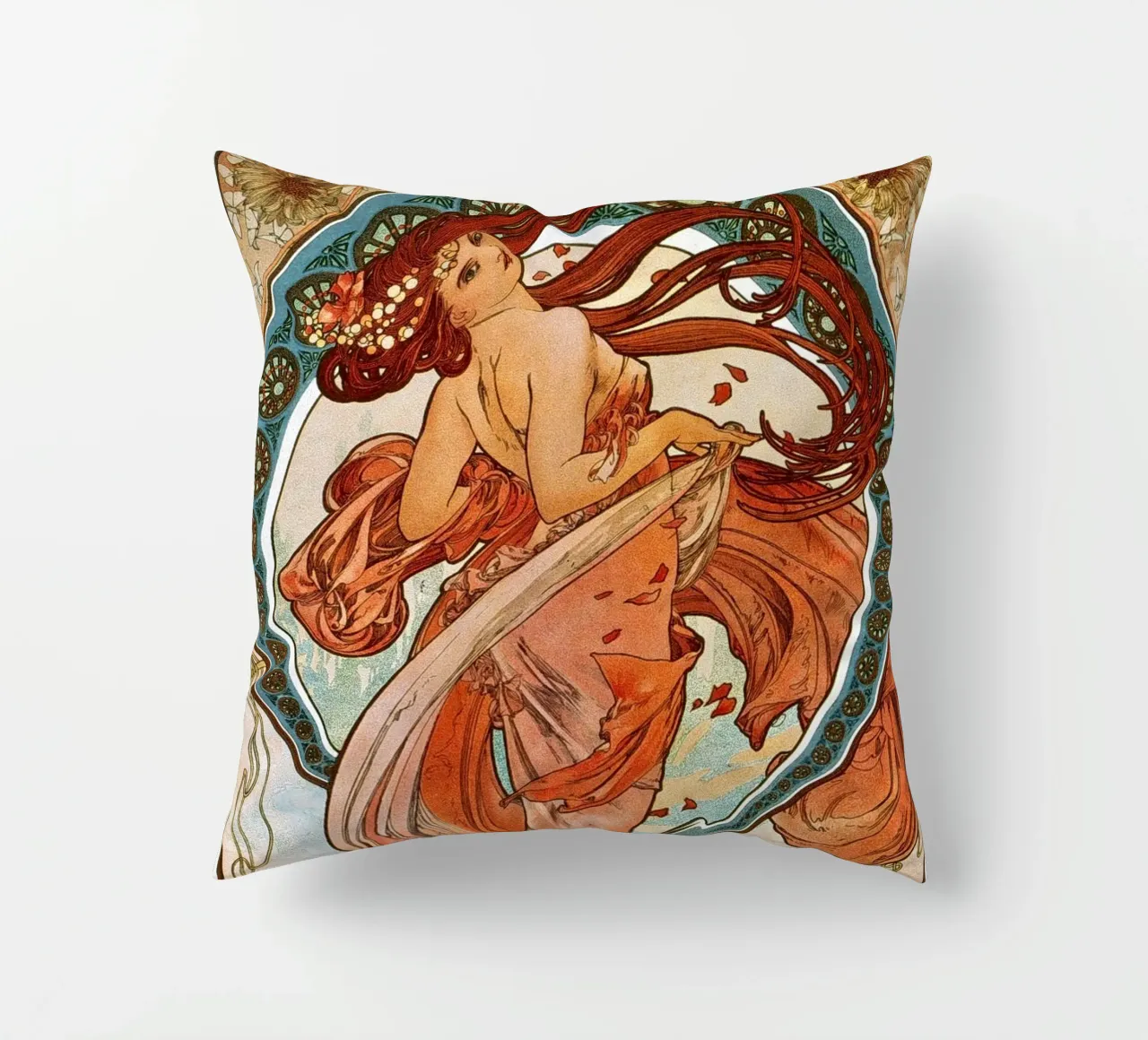 Alfons Mucha - Las Artes: Danza cojín de ARTOTHEK