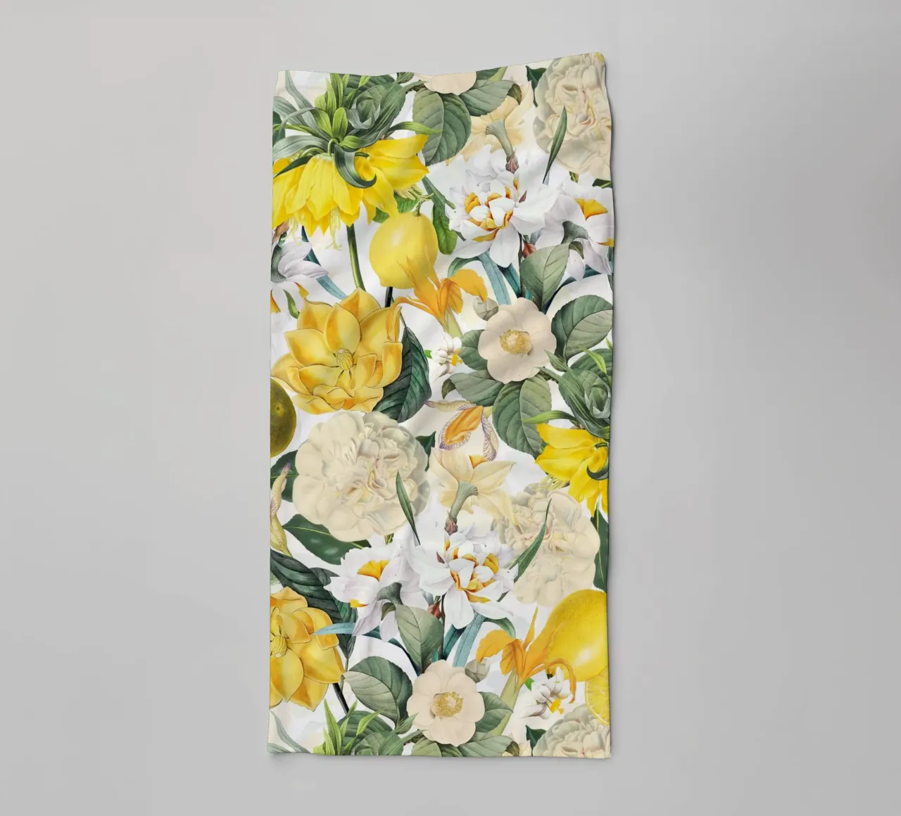 Giardino botanico giallo e bianco di fiori tropicali asciugamano da bagno da Flower Garden - Uta Naumann