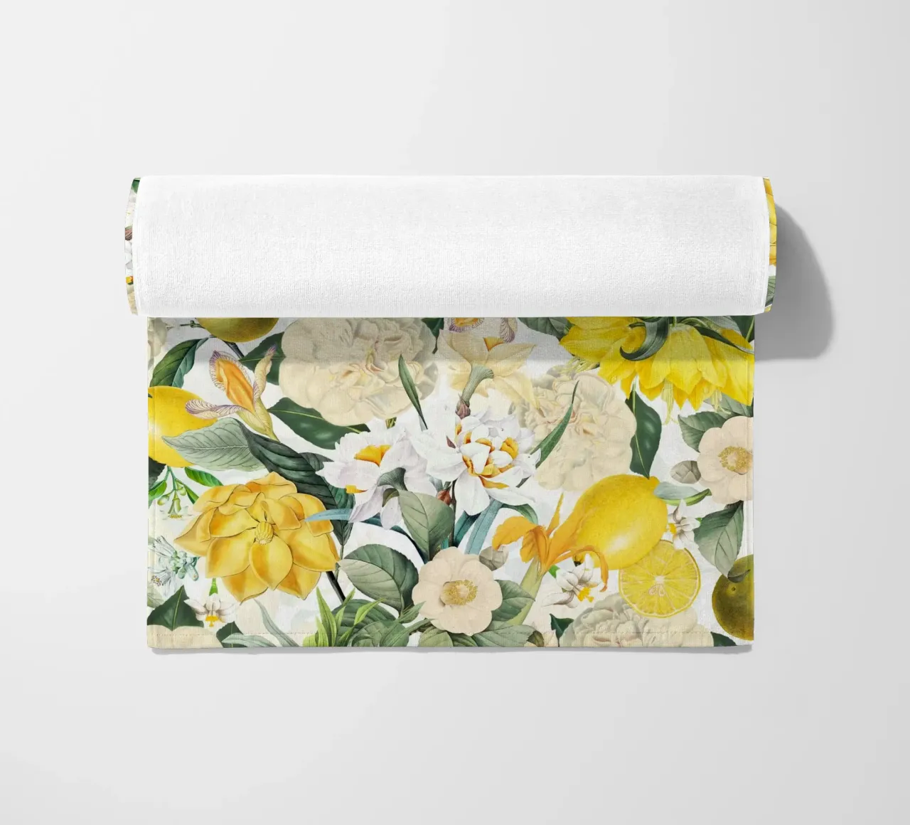 Giardino botanico giallo e bianco di fiori tropicali telo mare da Flower Garden - Uta Naumann