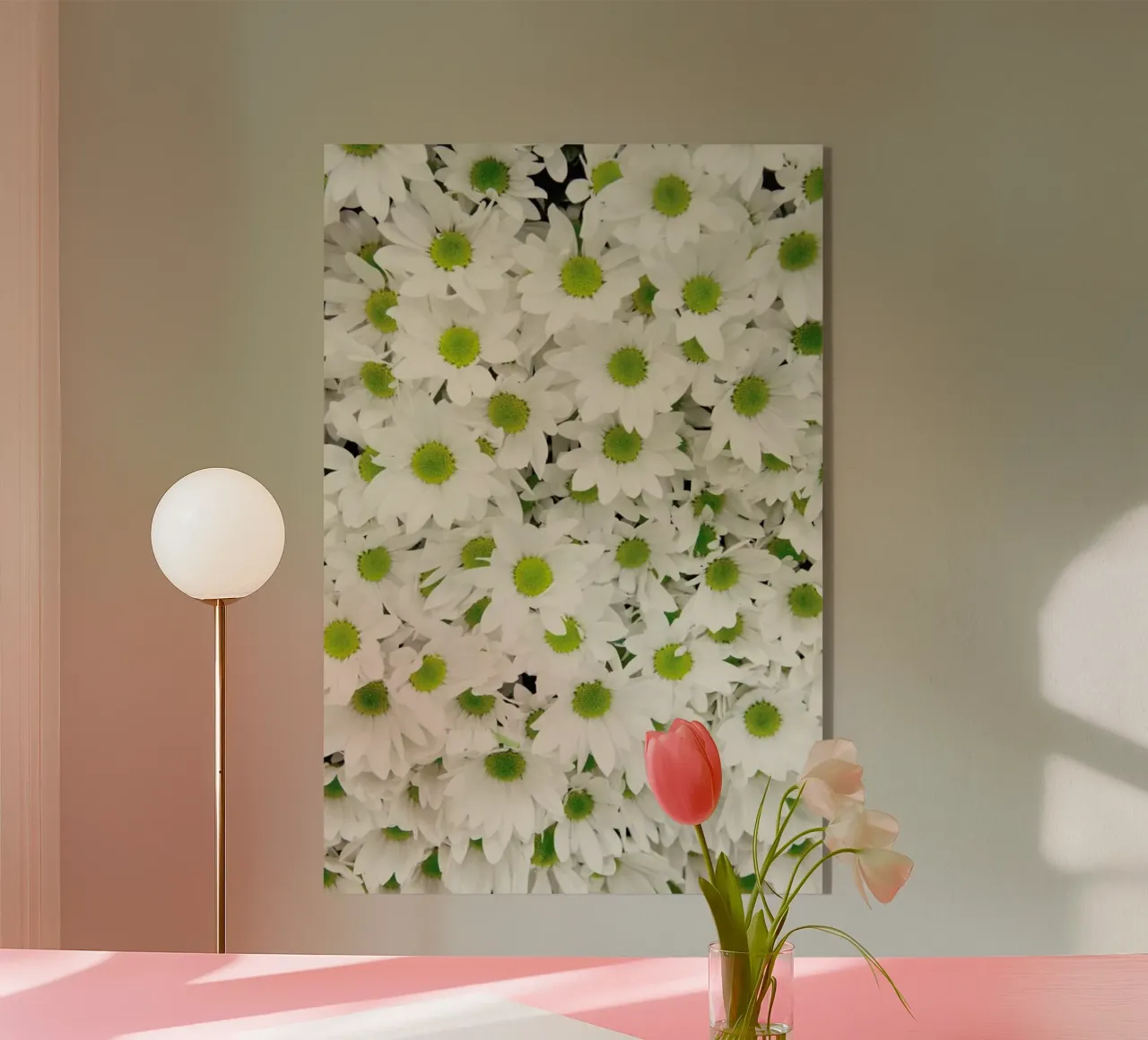 Daisy plexiglass da Catherine McDonald