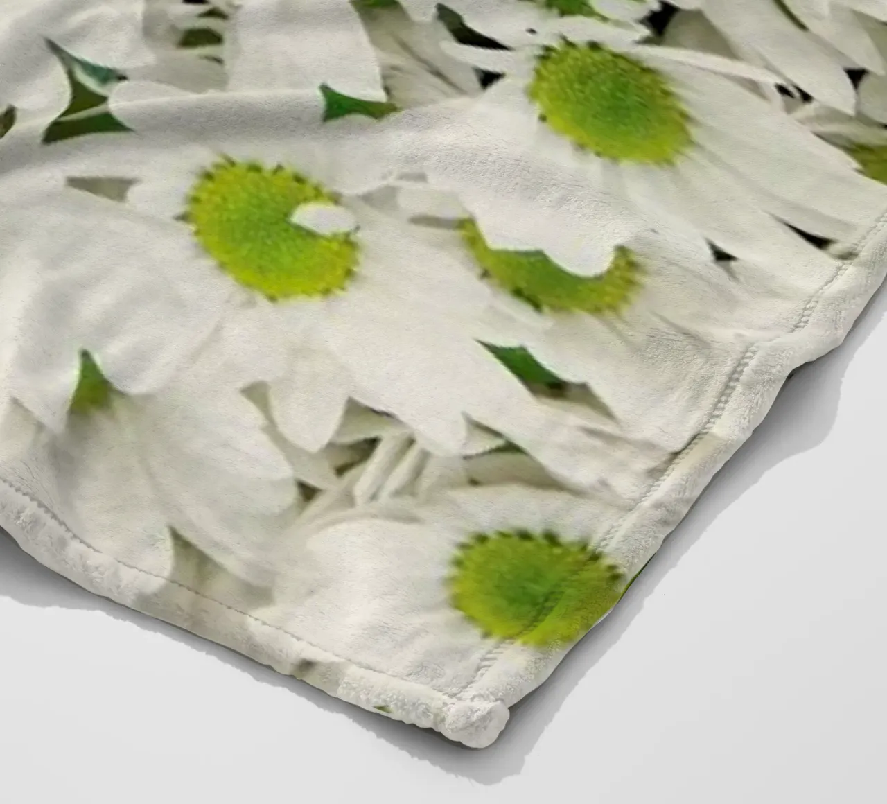 Daisy coperta in pile da Catherine McDonald