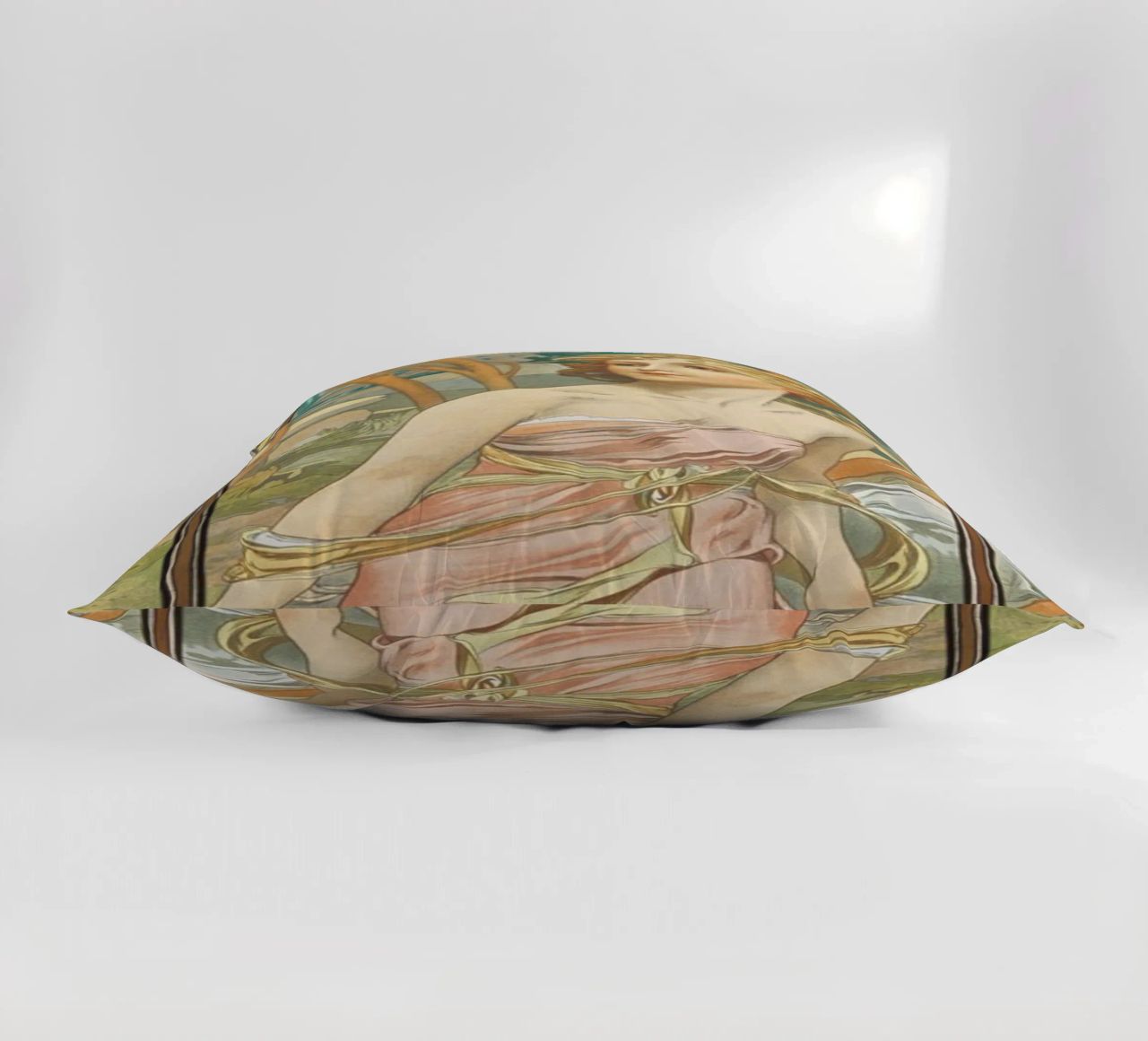 Alfons Mucha - Risveglio mattutino cuscino da ARTOTHEK