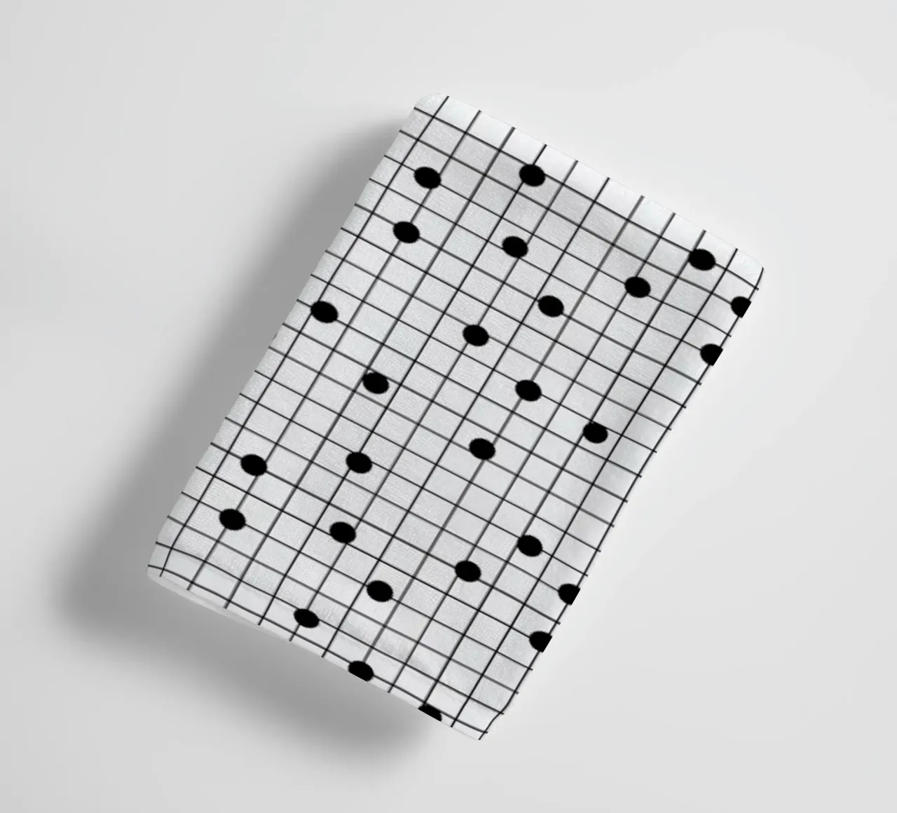 Dotline badhanddoek van Charlotte Winter