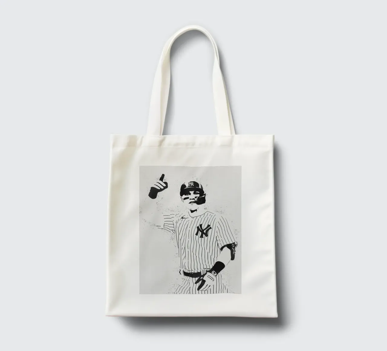 Aaron Judge borsa in juta da tenten