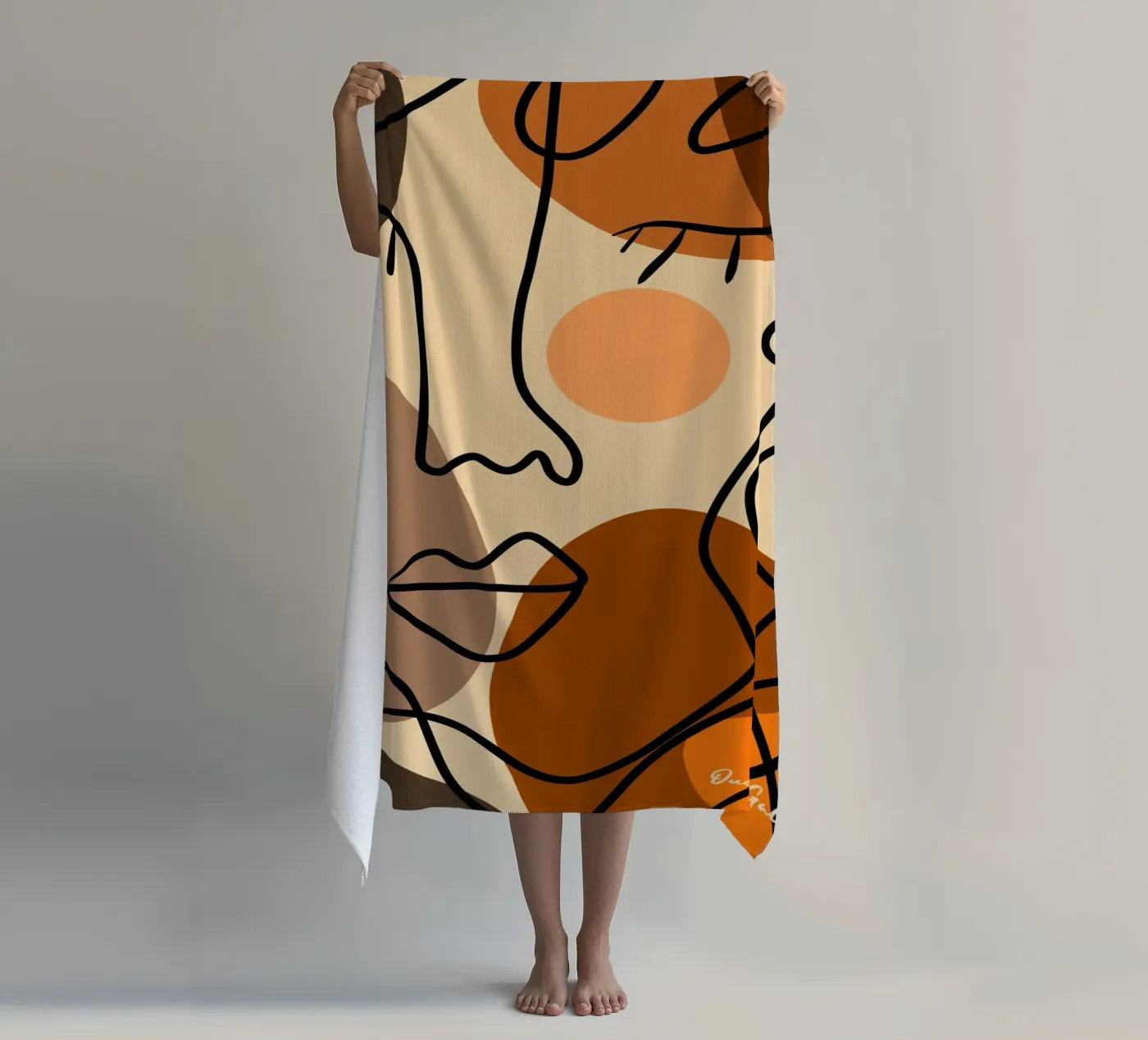 Colorful Dynamics telo mare da Mike Leymi