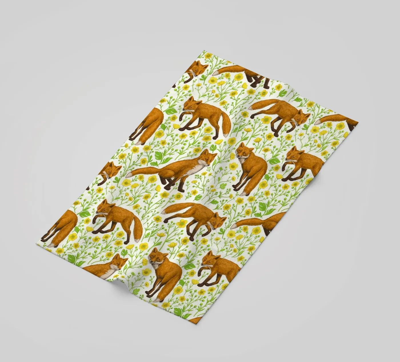 Volpi e ranuncoli telo mare da Painted animals