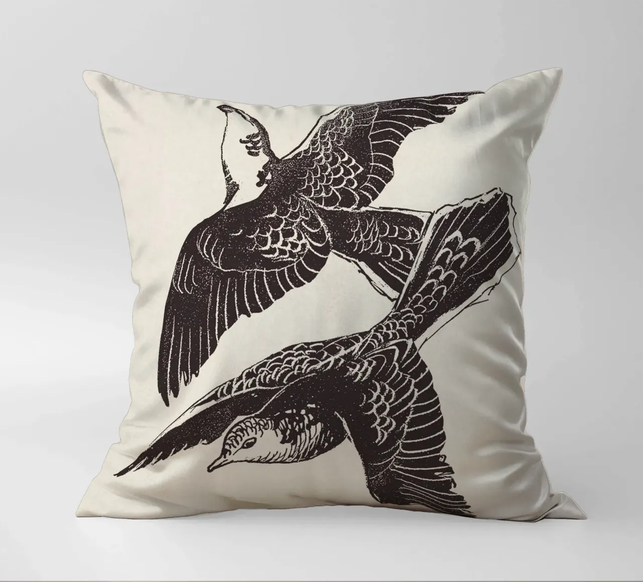 Two Birds in Flight cuscino da apoloprints