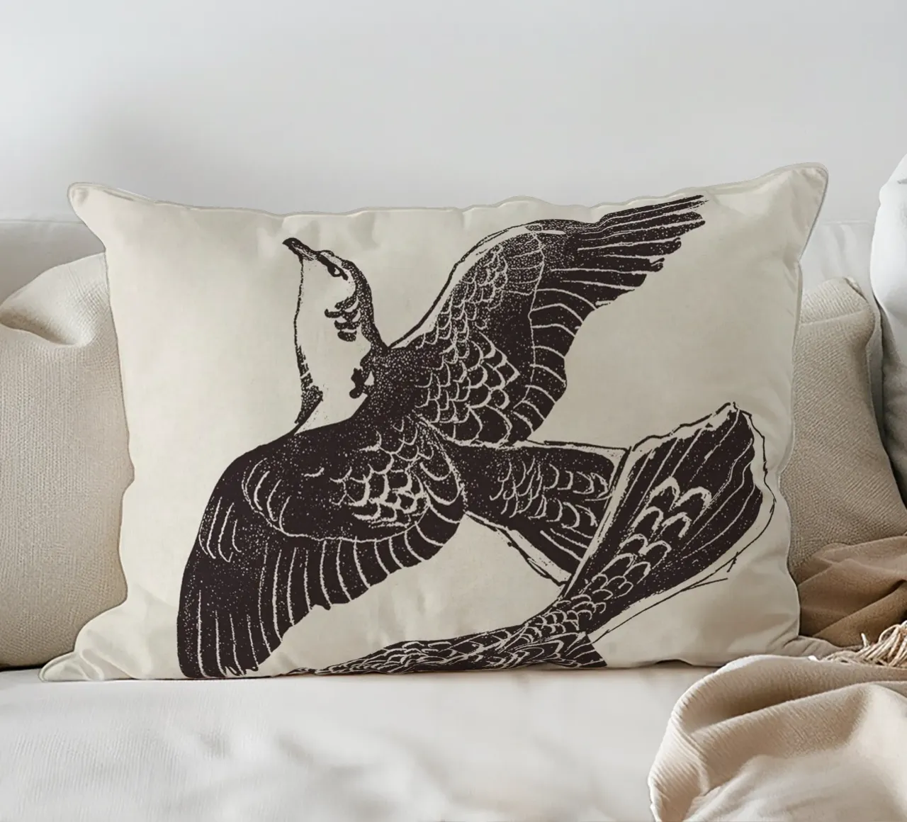 Two Birds in Flight cuscino da apoloprints